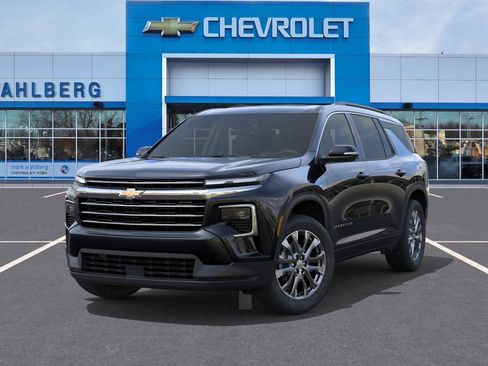 New 2026 Chevrolet Traverse LT w/ Sun and Wheel Package image 30