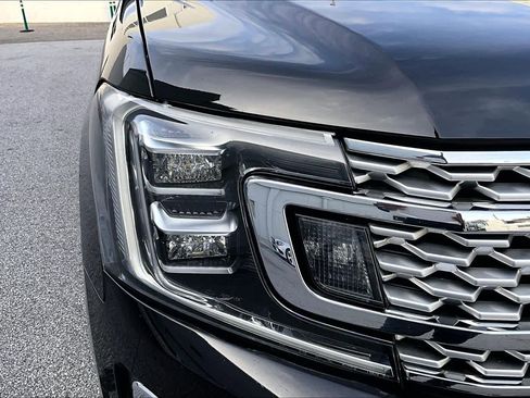 Used 2020 Ford Expedition Platinum image 26