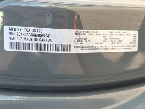 Used 2021 Chrysler Pacifica Limited w/ Premium & Safety Sphere Group AWD/4WD image 30
