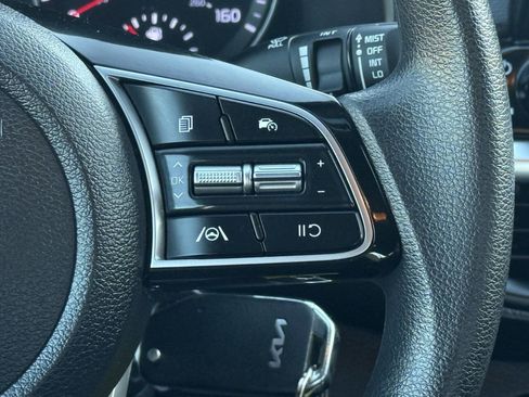 Used 2022 Kia Forte LXS image 15