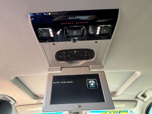 Used 2015 Chevrolet Tahoe LT image 26