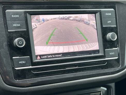 Used 2021 Volkswagen Tiguan S AWD/4WD image 6