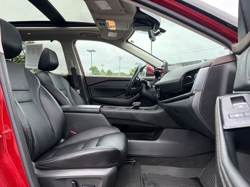 Used 2023 Nissan Rogue SL w/ SL Premium Package AWD/4WD image 15