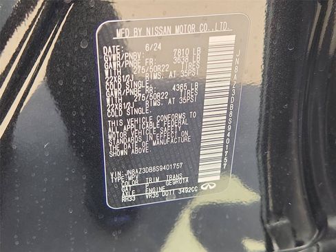 Used 2025 INFINITI QX80 Sensory AWD/4WD image 35
