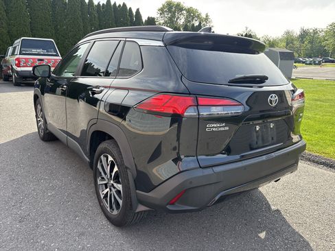 Certified 2025 Toyota Corolla Cross XLE w/ Convenience Package AWD/4WD image 5