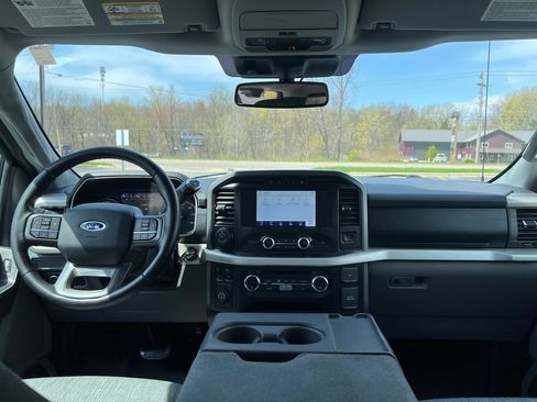 Used 2021 Ford F150 XLT w/ Equipment Group 301A Mid RWD image 36