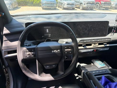 Used 2027 Kia Telluride S w/ Towing Package AWD/4WD image 7