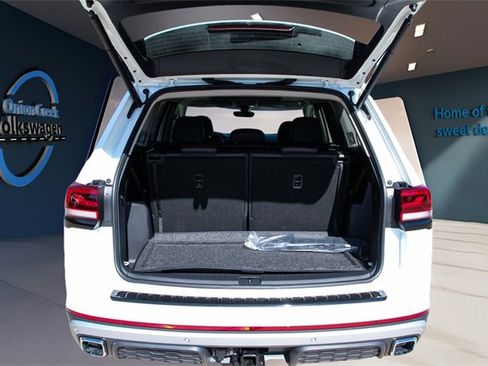 New 2026 Volkswagen Atlas Peak Edition image 33