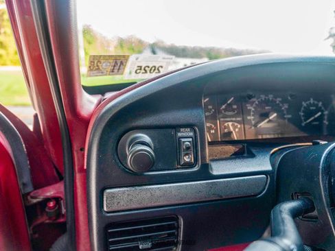 Used 1995 Ford Bronco XLT image 81