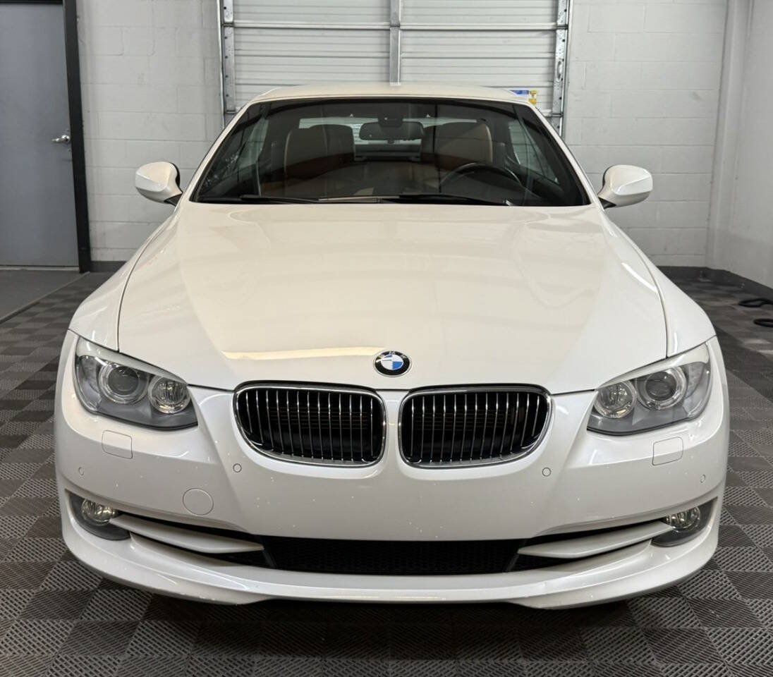 Used 2013 BMW 328i Convertible RWD image 4