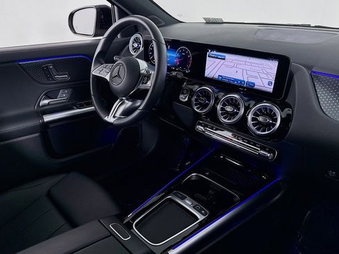 Certified 2025 Mercedes-Benz GLA 250 image 16