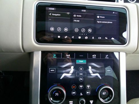 Used 2018 Land Rover Range Rover HSE AWD/4WD image 48