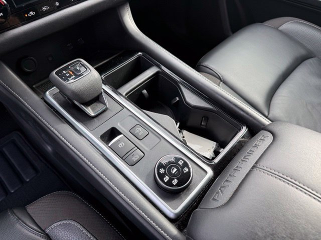 Certified 2024 Nissan Pathfinder SL AWD/4WD image 15
