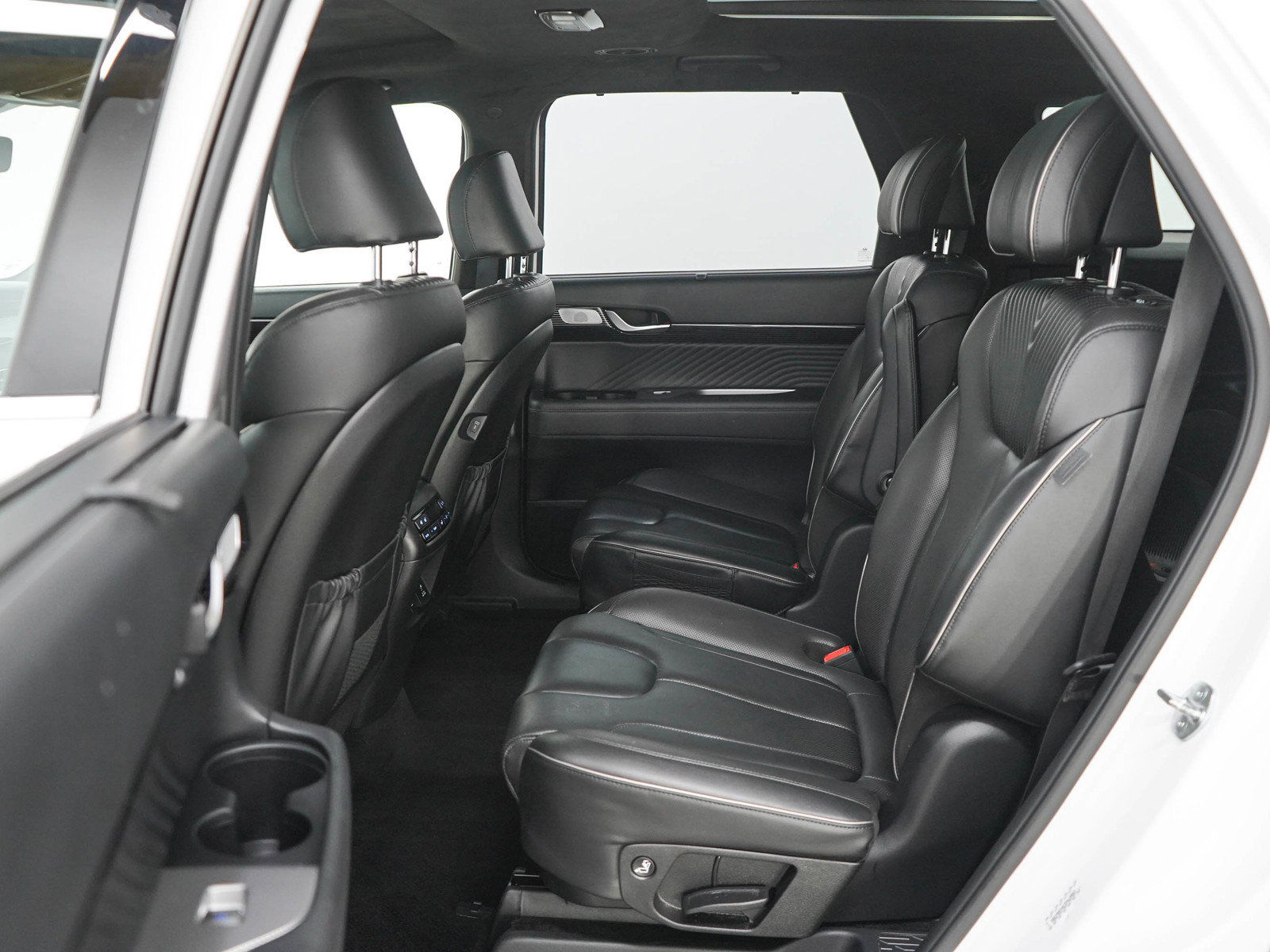 Used 2023 Hyundai Palisade Calligraphy FWD image 21