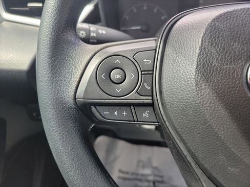 Certified 2025 Toyota Corolla LE image 22