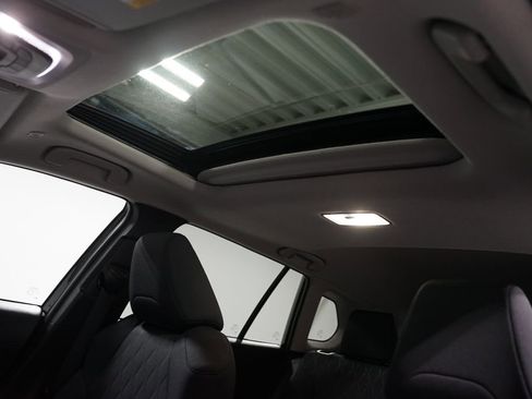 Certified 2026 Toyota Corolla Cross LE w/ Moonroof Package FWD image 33