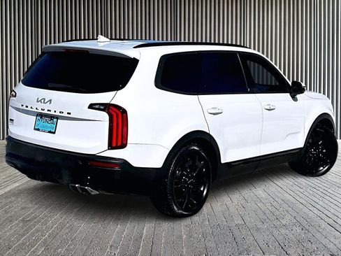 Used 2022 Kia Telluride SX w/ SX Prestige Package image 13