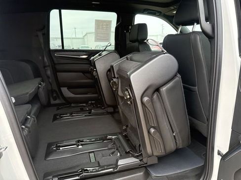 Used 2022 GMC Yukon XL Denali image 48