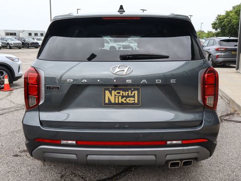 Used 2025 Hyundai Palisade SEL FWD image 5