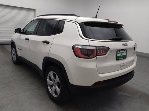 Used 2020 Jeep Compass Latitude w/ Popular Equipment Group FWD image 5