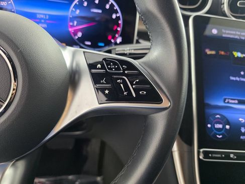 Certified 2025 Mercedes-Benz GLC 300 4MATIC image 19