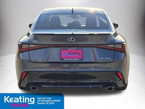 Used 2023 Lexus IS 350 F Sport image 7
