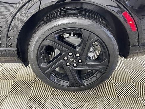 New 2026 Chevrolet Equinox EV RS image 16