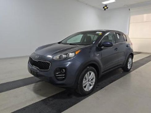 Used 2017 Kia Sportage LX AWD/4WD image 4