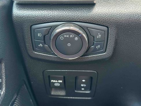 Used 2020 Ford F150 Lariat RWD image 35