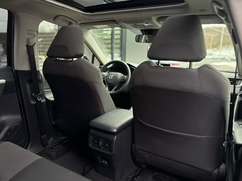 Used 2023 Toyota RAV4 XLE w/ Convenience Package image 49