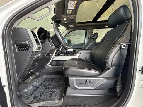 Used 2021 Ford F250 Lariat w/ Lariat Ultimate Package AWD/4WD image 11