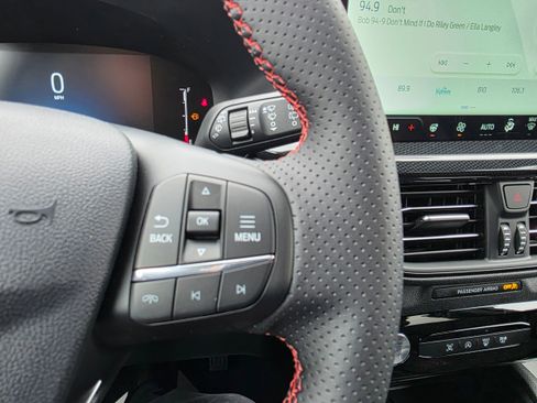 New 2026 Ford Escape ST-Line w/ Tech Pack #1 image 16