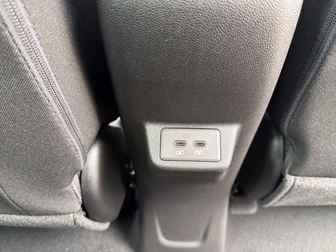New 2027 Chevrolet Bolt LT w/ Comfort Package FWD image 27