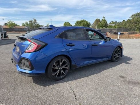 Used 2018 Honda Civic Sport image 3