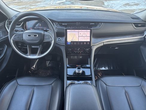 Used 2023 Jeep Grand Cherokee Limited image 81