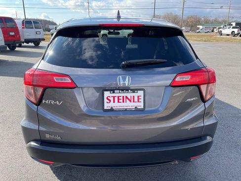 Used 2017 Honda HR-V EX image 6