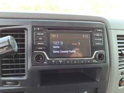 Used 2018 Nissan NV 3500 S RWD image 16