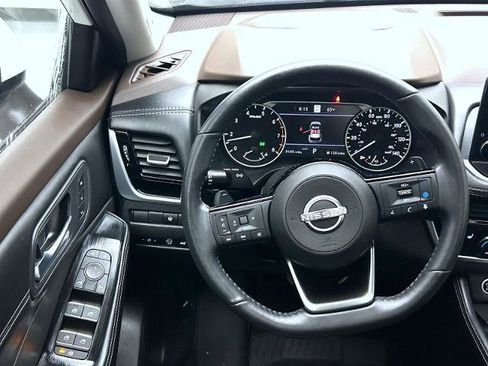 Certified 2023 Nissan Rogue SL w/ SL Premium Package AWD/4WD image 12