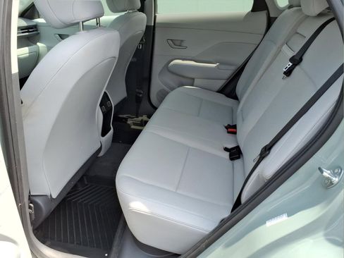 Used 2024 Hyundai Kona SEL FWD image 17