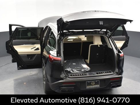 Certified 2025 INFINITI QX60 Luxe w/ Lighting Package (N94) image 33