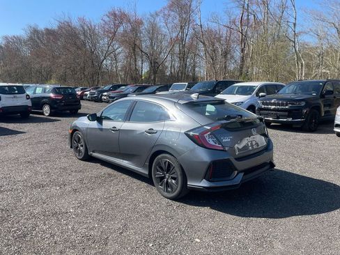Used 2019 Honda Civic EX image 8