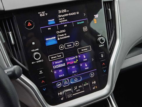 Used 2020 Subaru Legacy Premium image 17