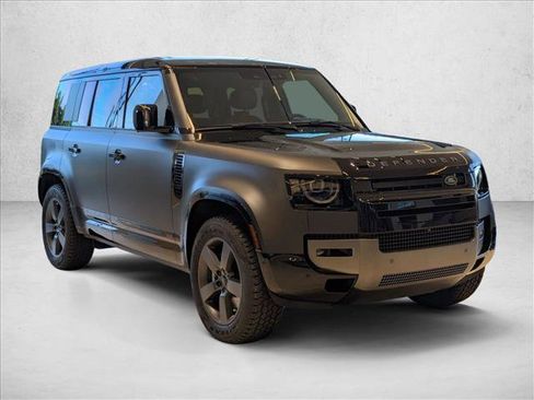 New 2026 Land Rover Defender 110 V8 image 7