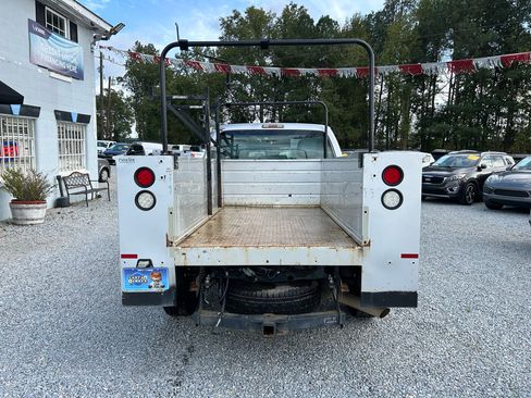 Used 2015 Ford F250 XL image 4