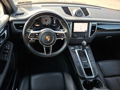 Used 2017 Porsche Macan S AWD/4WD image 11