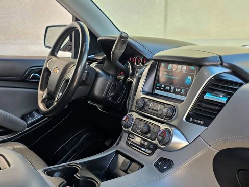 Used 2020 Chevrolet Suburban LT w/ Texas Edition Package RWD image 19