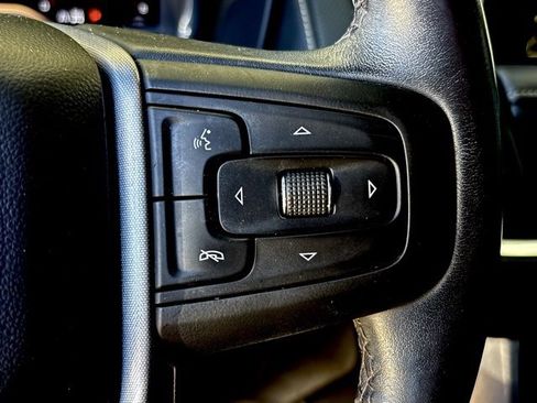 Certified 2022 GMC Yukon SLT w/ SLT Premium Package image 18