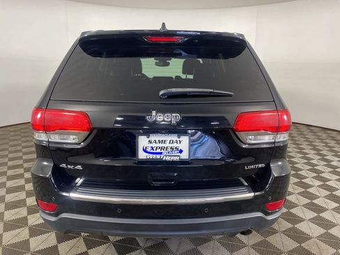 Used 2018 Jeep Grand Cherokee Limited AWD/4WD image 26