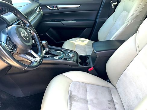 Used 2020 MAZDA CX-5 Touring FWD image 13