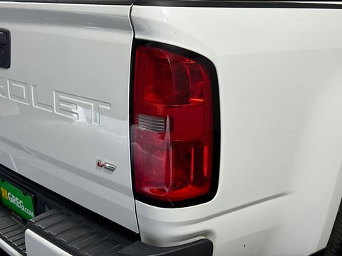 Used 2022 Chevrolet Colorado LT image 33